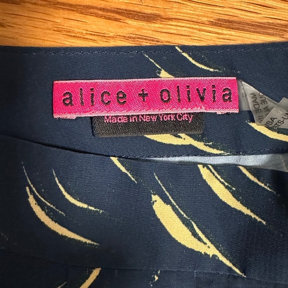 *ALICE + OLIVIA* Blue x Yellow Pattern Flowy Pants Size 4 - Picture 7 of 8